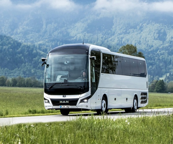 Jövőre érkezik az MAN első elektromos turistabusza