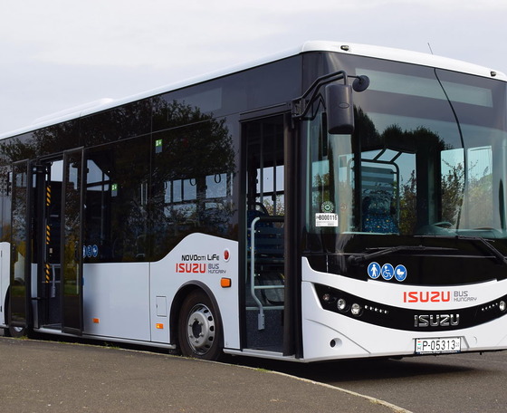 Harminc helyközi midit vásárolna a Volánbusz