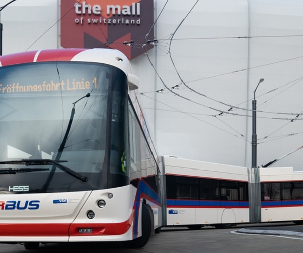 Ötvenhárom Hess önjáró trolibusszal frissít és vált ki dízelbuszokat Luzern