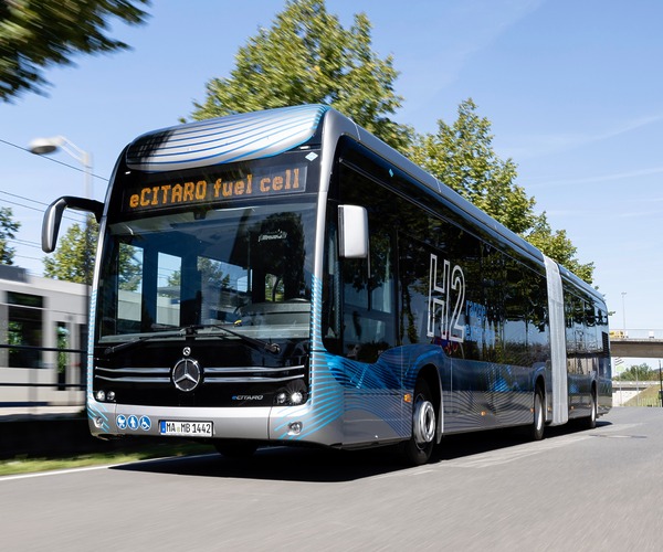 Ősszel hazánkba érkezik a Mercedes-Benz városi zászlóshajója, az eCitaro G fuel cell