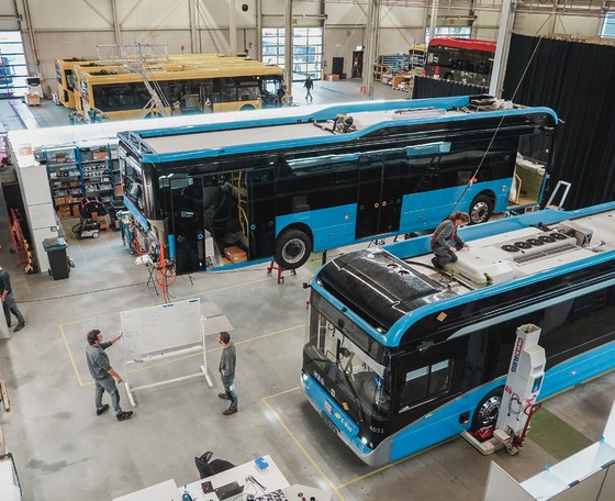 A gyártó pénzügyi nehézségei miatt lemondott az Ebusco vezérigazgatója