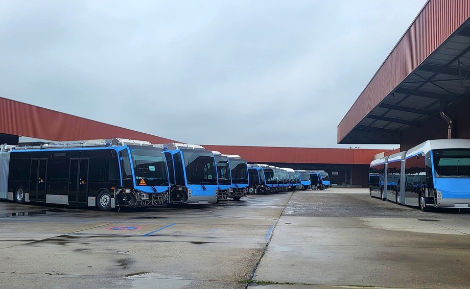 Párizs 52 milliárdos projektjét akasztotta meg a Van Hool csődje