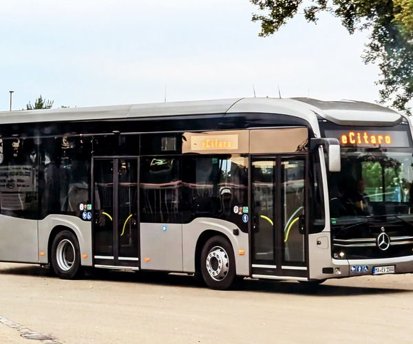 Érkezik a Mercedes-Benz eCitaro család legkisebb tagja, az eCitaro K