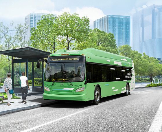 Új hajtásrendszert kapnak a New Flyer Xcelsior sorozat hibrid tagjai
