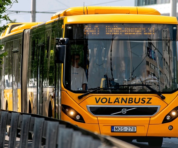 Úton a piacnyitás felé: megpályáztatja a kormány a helyközi buszközlekedési szolgáltatásokat