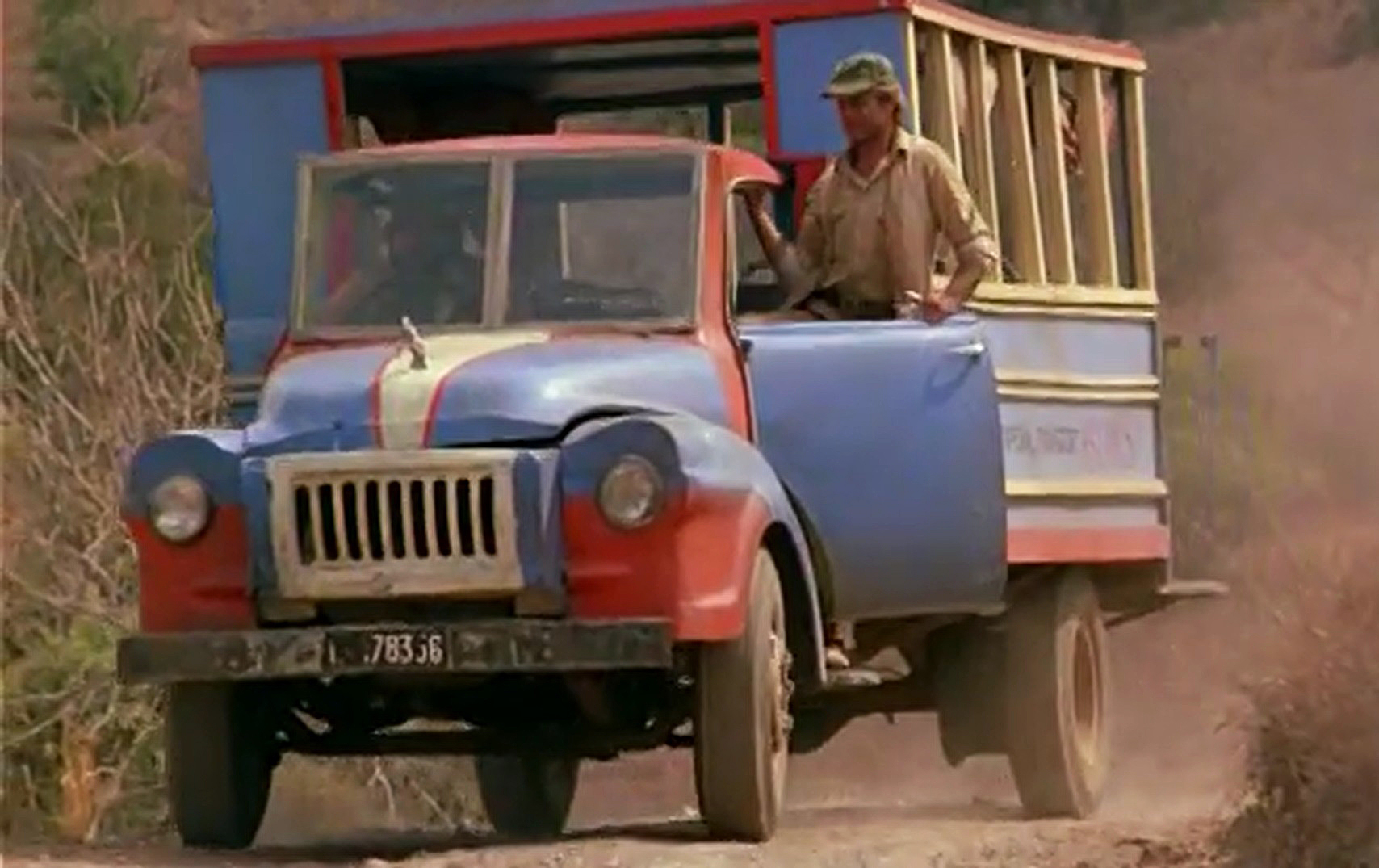 Ennek az ára 407! - autóbuszok Bud Spencer és Terence Hill filmjeiben