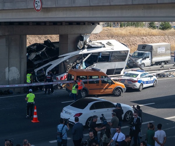 Horrorba illő buszbaleset történt Törökországban