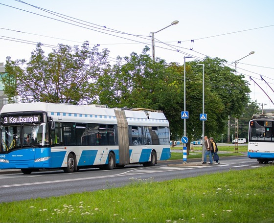 Felszámolás helyett 40 vadonatúj önjáró trolibusz beszerzésével fejleszti troliüzemét Tallinn