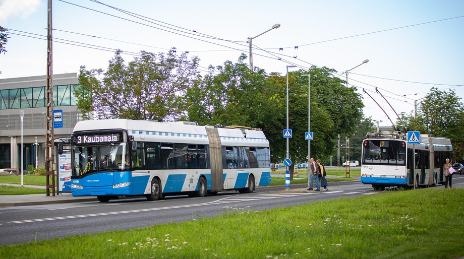 Felszámolás helyett 40 vadonatúj önjáró trolibusz beszerzésével fejleszti troliüzemét Tallinn
