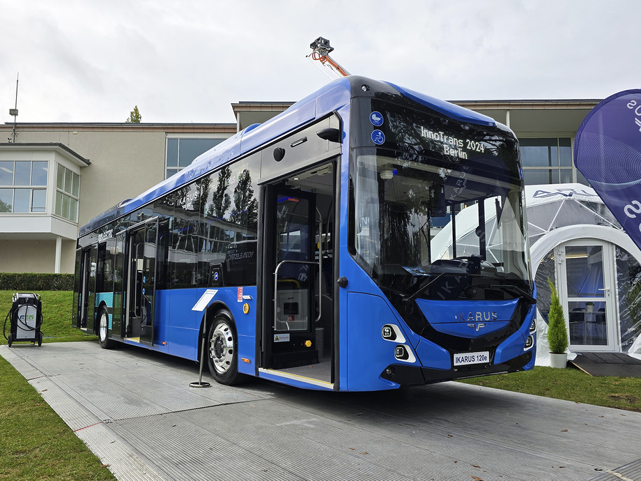Két újdonsággal is érkezett az Ikarus a berlini InnoTrans 2024 kiállításra