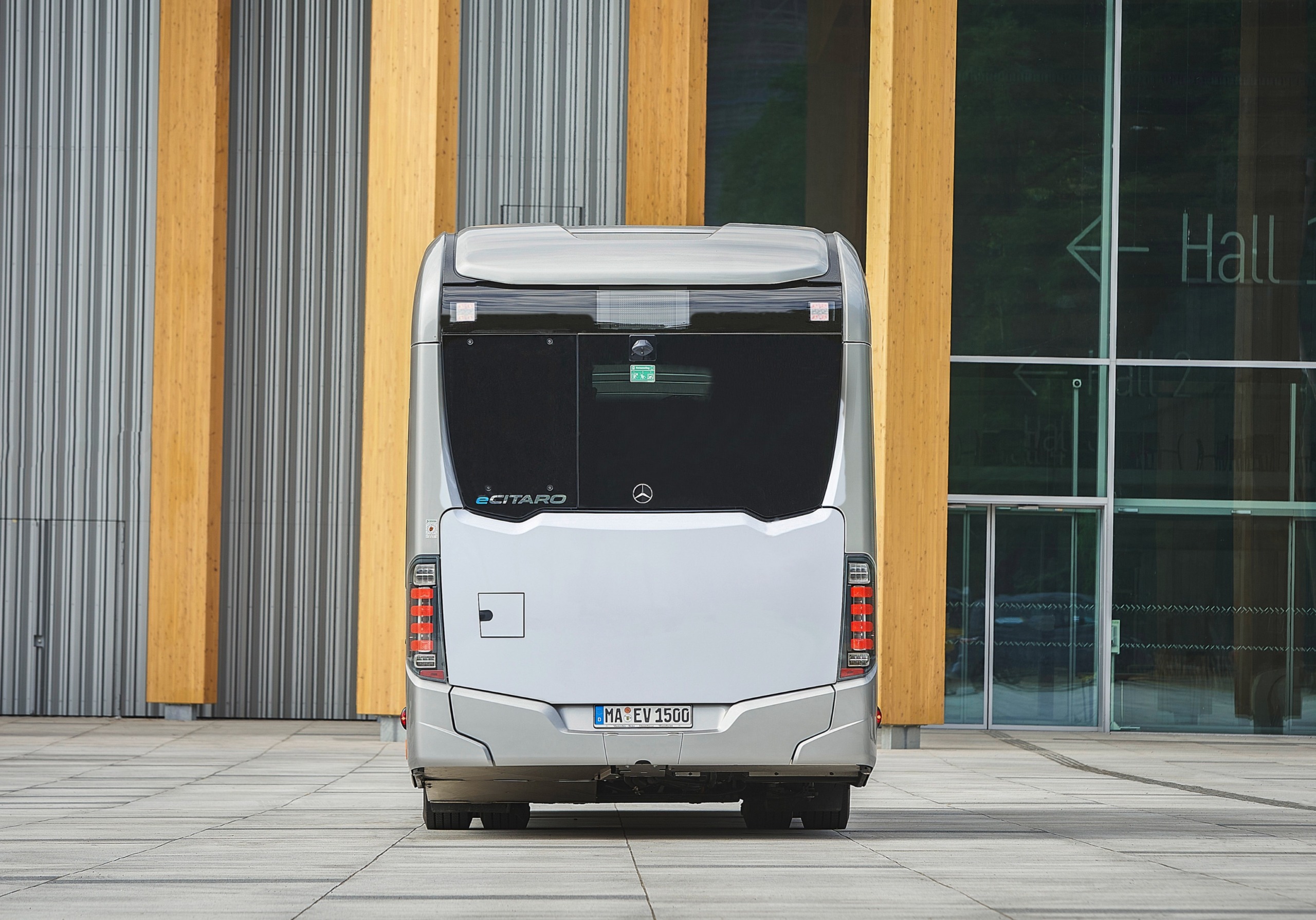 A hannoveri IAA kiálltáson tartja világpremierjét a Mercedes-Benz eCitaro K 5 24DT164 004