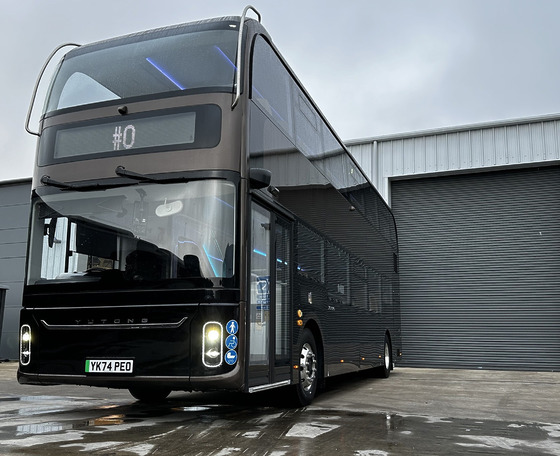 A Westway Coach Services flottájába került az eddigi legelegánsabb Yutong U11DD