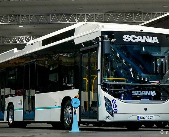 A Scania márkaneve alatt érkezik a kínai Higer villanybusza Európába