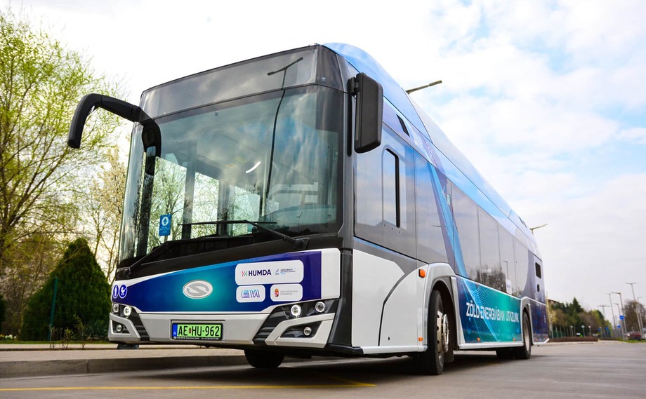 ENI 9908 1 1920x1280 1