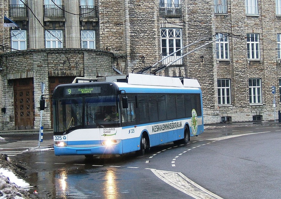 1280px Solaris trolleybuses in Tallinn