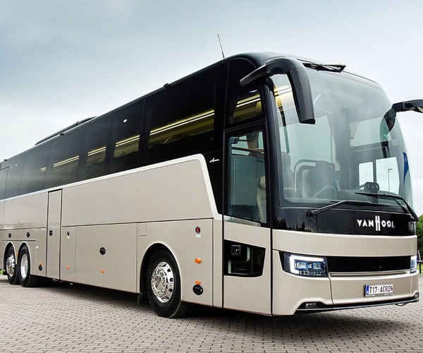 Döntött a VDL, ezeket a Van Hool modelleket gyártják tovább