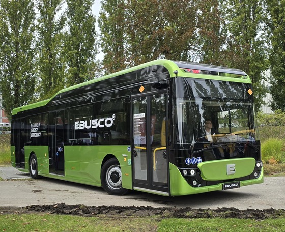 A Qbuzz lemondta megbízását és zároltatta az Ebusco számláit, válaszul a cég pert indított