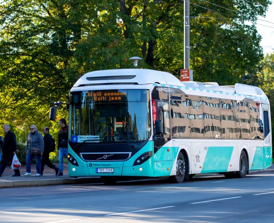 Másfél évig buszok közlekednek majd Tallinn trolis viszonylatain