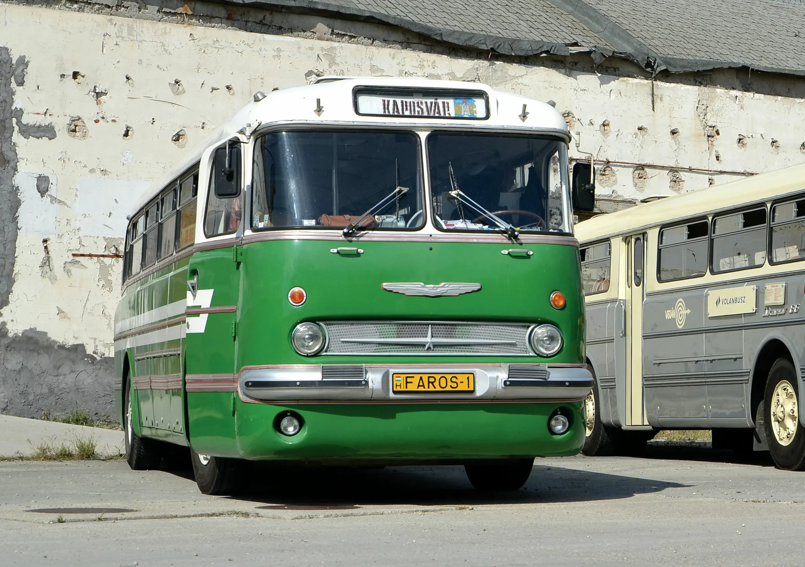 Adventi városnézés Budapesten a Volánbusz Ikarus farosával 2 20200906 113411 scaled