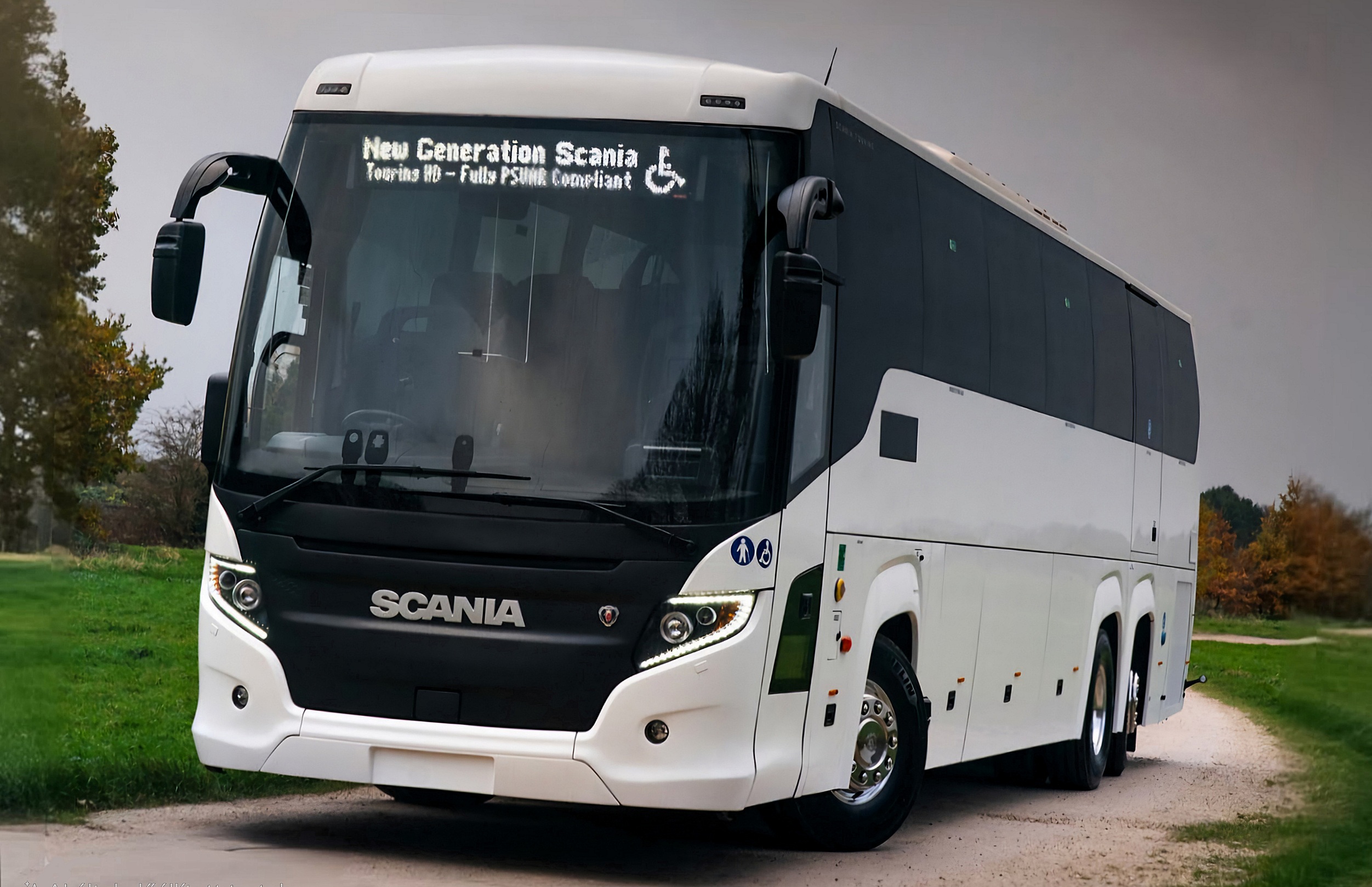 Negyvenkét Scania Touringot vásárol a brit Coach Travel Group