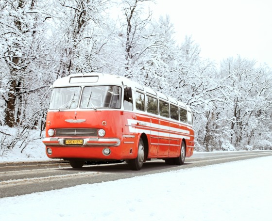 Adventi városnézés Budapesten a Volánbusz Ikarus farosával