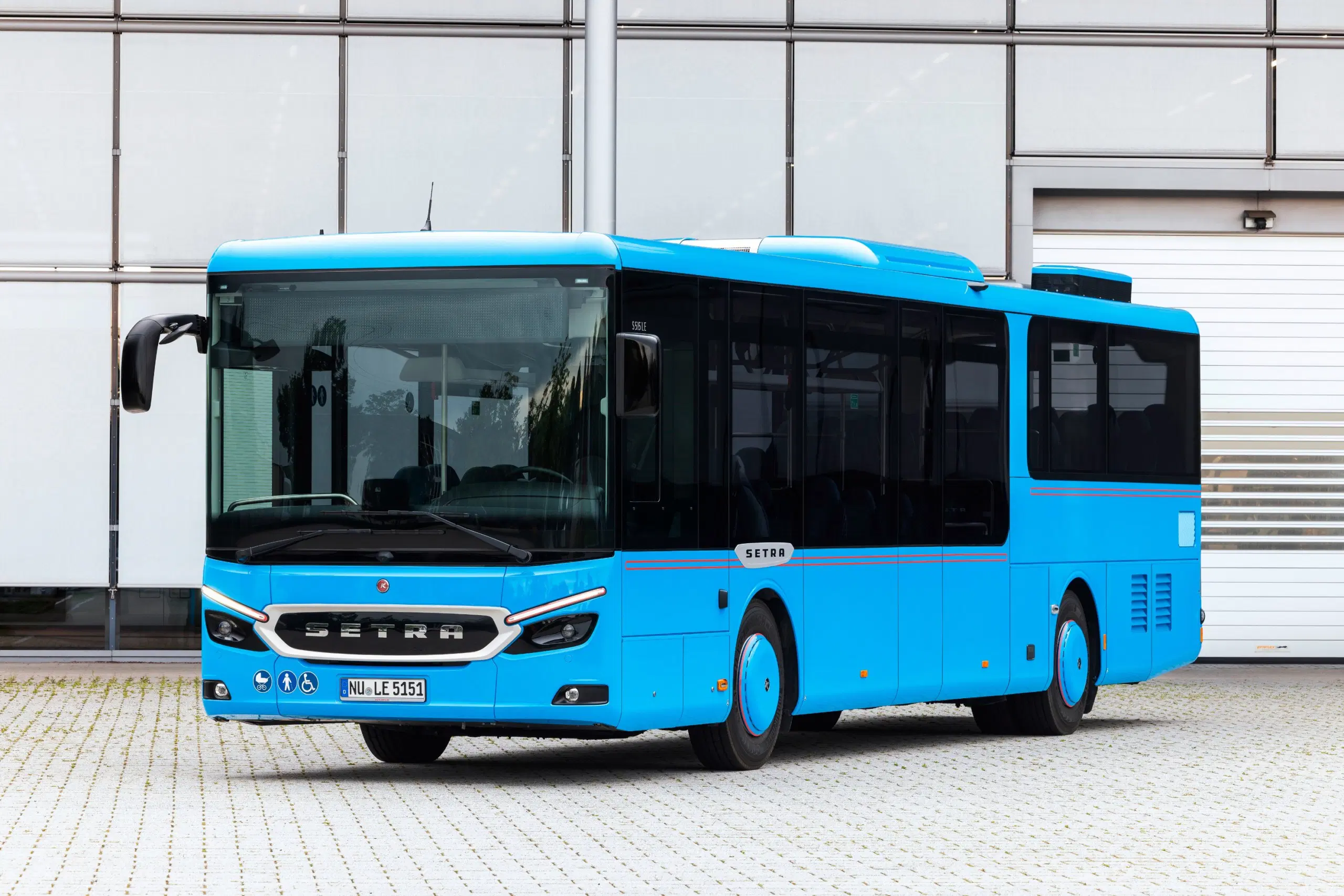Elkészült az első MultiClass S 500-as vázszerkezete Csehországban 2 24DT154 018