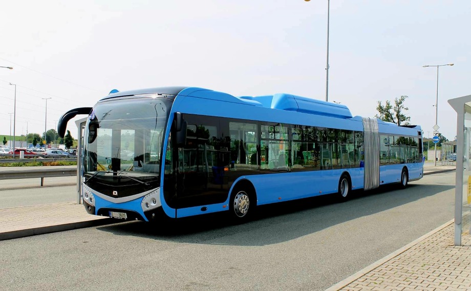 A SOR szállíthatja Pozsony 130 darabos CNG-hajtású csuklós flottáját is