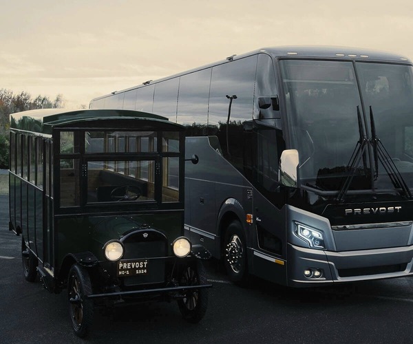 100 éves a Prevost, amelyet még a General Motors sem tudott két vállra fektetni