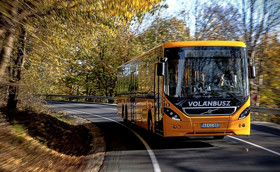 Az új személyszállítási törvény felszámolná a buszos és a vasúti közlekedés párhuzamosságait