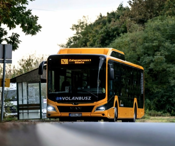 Az ÉKM szerint még 2458 új busz beszerzése szükséges a Volánbusz flottájának megújításához