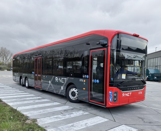 Megérkezett az első Yutong U15-ös villanybusz a Qbuzz flottájába