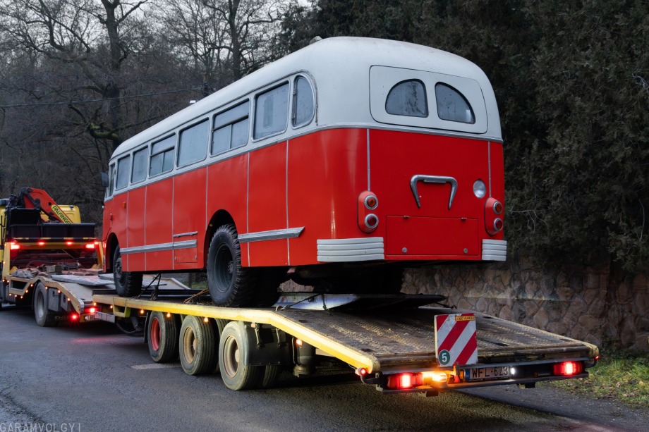 3 Ikarus 30 Kiralyret 2 jav