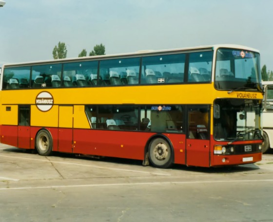 Azok a 90-es évek: különleges Van Hoolok a Volánbusz flottájában