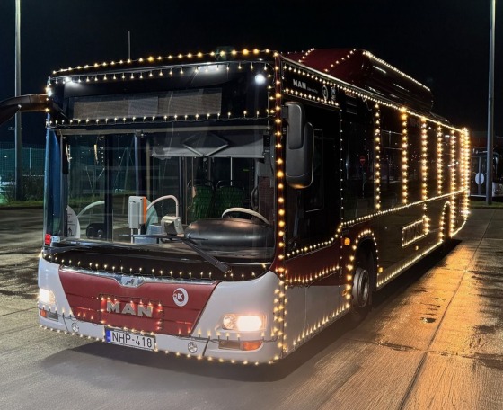 Ünnepi fénnyel díszített MAN Lion’s City állt forgalomba Kaposváron