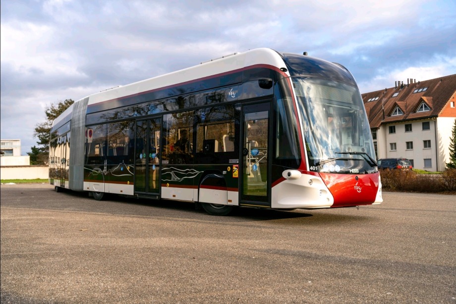 Negyven darab villámtöltős Hess lighTram 19 érkezik Clermont-Ferrand városába