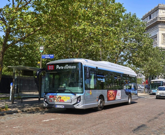 A francia buszpiac 2%-kal bővült, a német ugyanennyivel csökkent tavaly