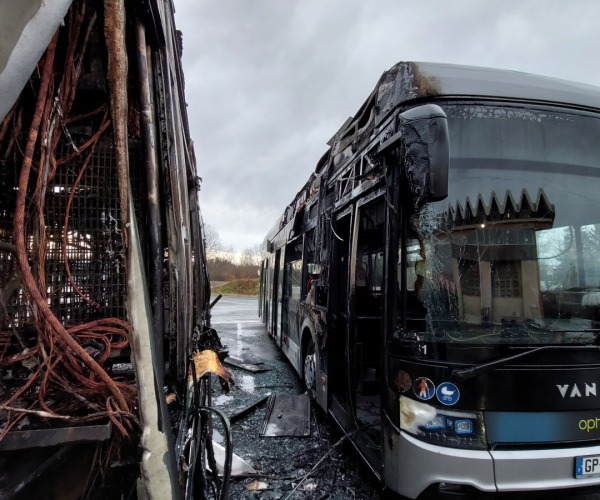 Odaveszett a teljes belforti Van Hool hidrogénbusz-flotta