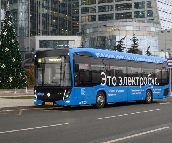 Már több mint 2300 elektromos autóbusz szolgál Moszkva útjain