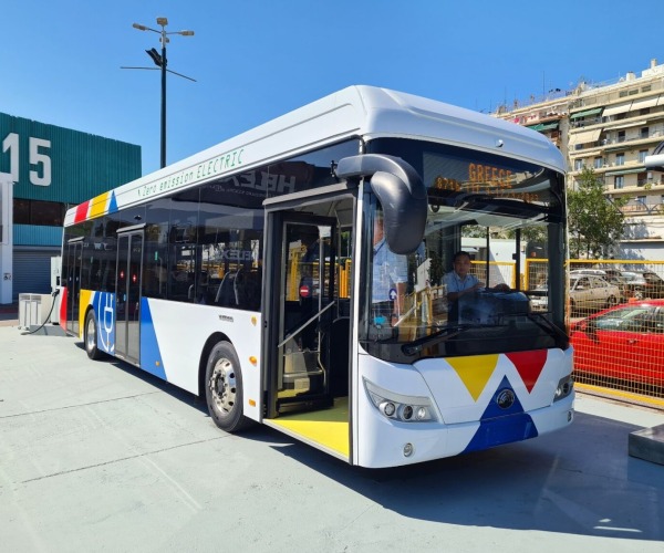 Újabb 125 elektromos városi autóbuszt vásárolna Görögország