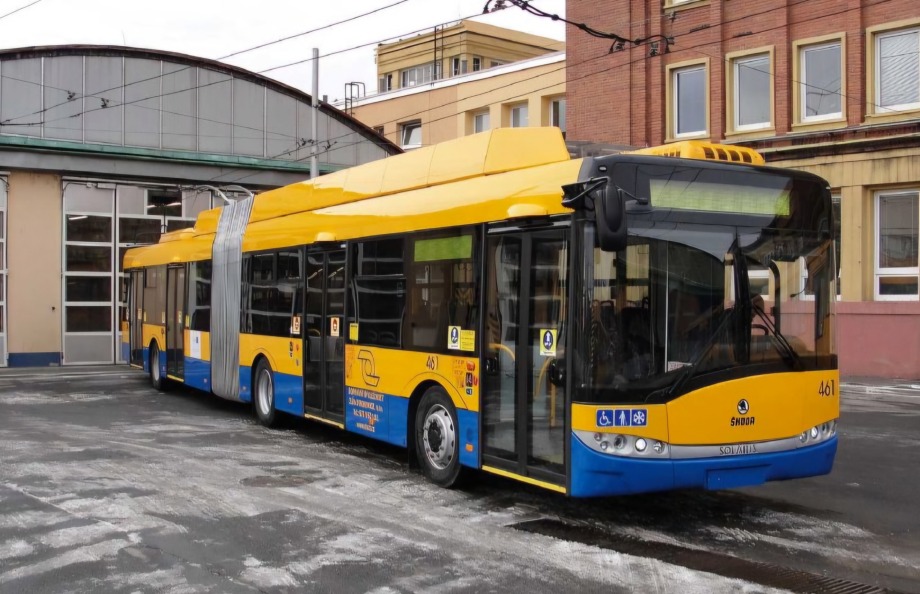 Hatvan önjáró trolibusz beszerzését indította el Zlín és Otrokovice közlekedési cége 1 trolejbus e1618416360664