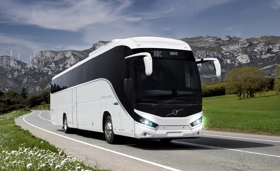 Új turistabuszt dob piacra a Volvo és az UNVI az Egyesült Királyságban és Írországban