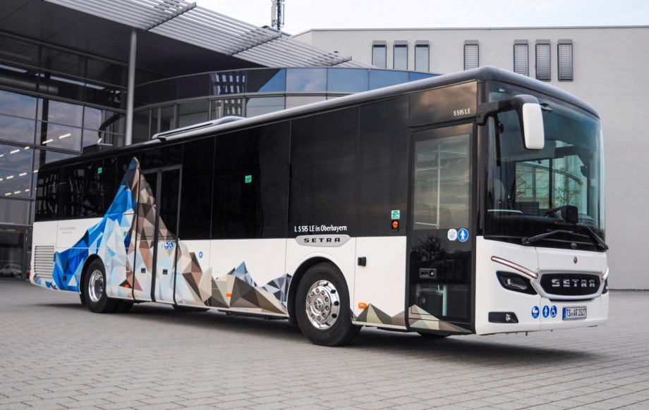 Új Setra MultiClass buszok álltak forgalomba Németországban 1 25DT028 001