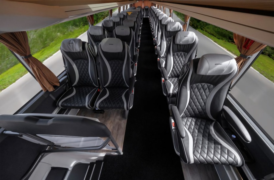 Újabb emeletes Setra luxusbuszokkal bővíti flottáját a RegioJet 5 469333