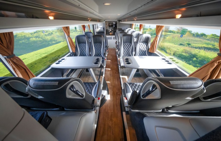 Újabb emeletes Setra luxusbuszokkal bővíti flottáját a RegioJet 6 469336