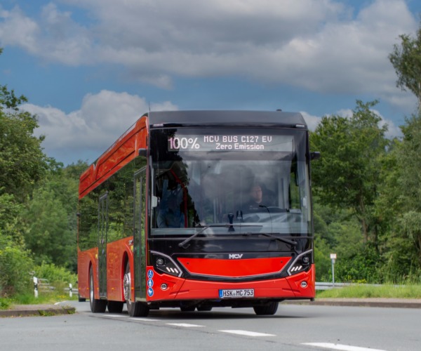 Alacsony belépésű hidrogénbusszal lépne az európai piacra az MCV