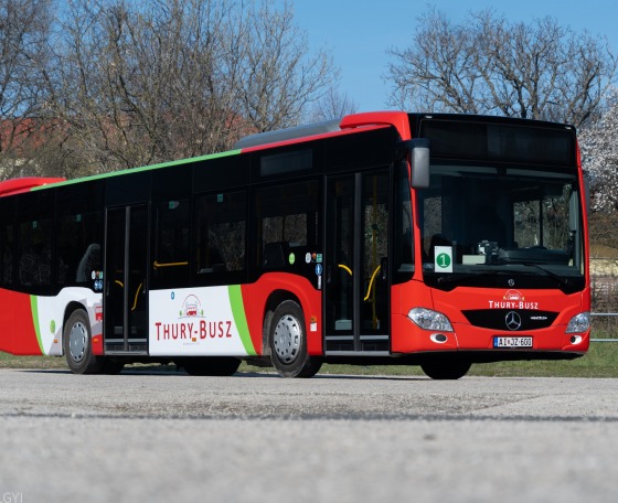 Újszerű Mercedes-Benz Citaróval bővült a Thury-Busz flottája