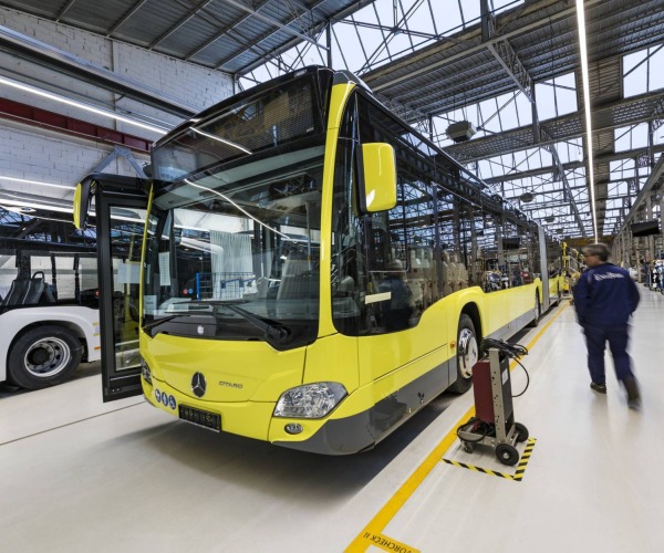 Idén ünnepli fennállásának 45. évfordulóját a Daimler Buses francia üzeme