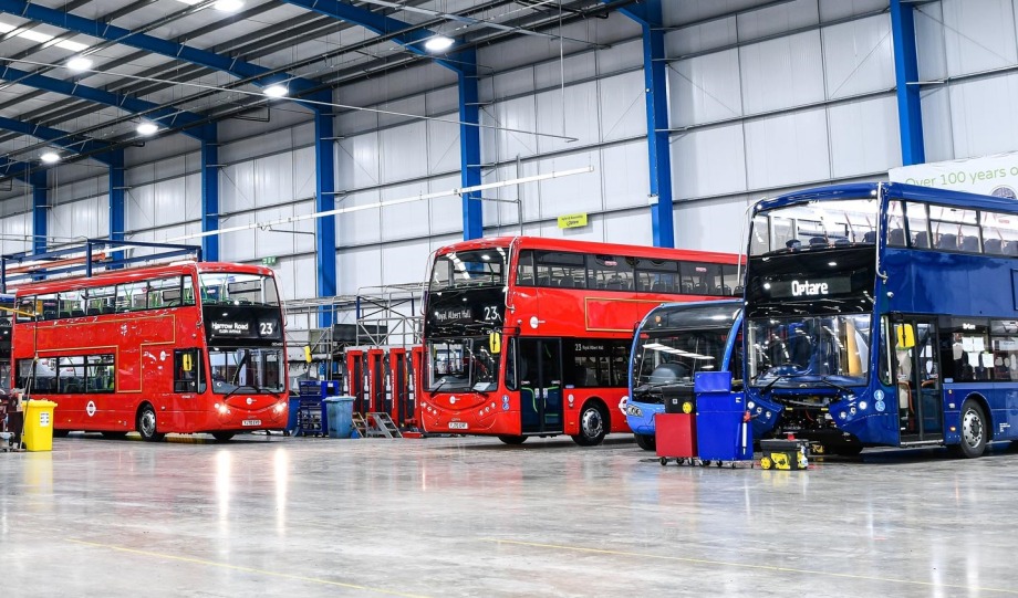 Bezárás fenyegeti a Switch Mobility angliai gyárát