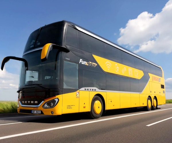 Újabb emeletes Setra luxusbuszokkal bővíti flottáját a RegioJet