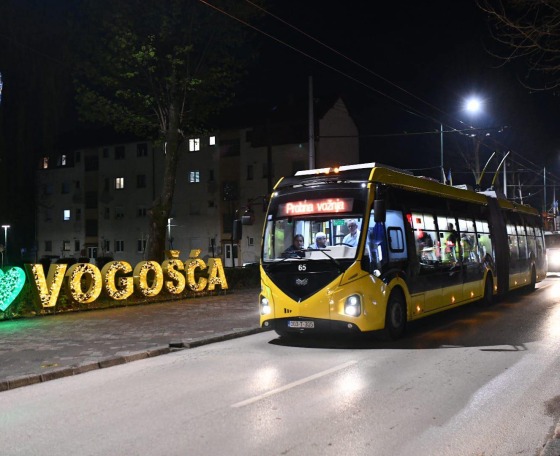 Harminchárom év után ismét trolibusz köti össze Szarajevó belvárosát Vogošćával
